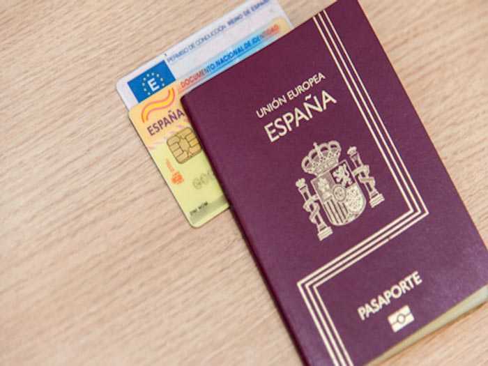 pasaportes y documentación